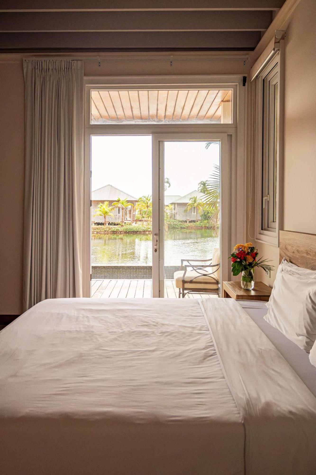 Itz'Ana Resort & Residences Placencia Экстерьер фото